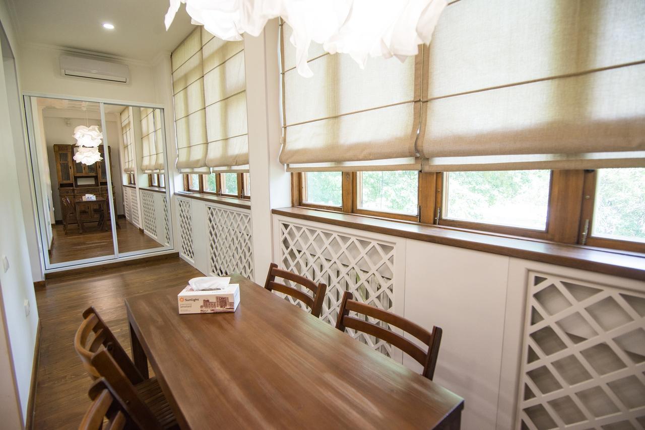 Art Apartment Tashkent Luaran gambar